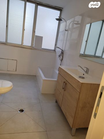 דופלקס, קרית יערים, רמת השרון