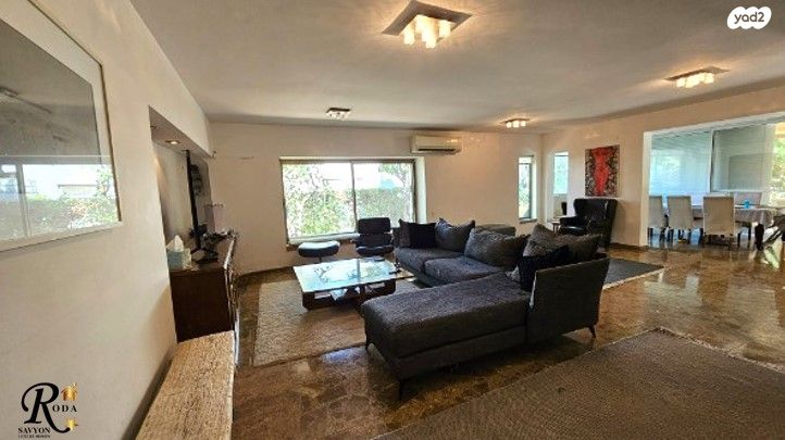 בית פרטי/ קוטג', סביון