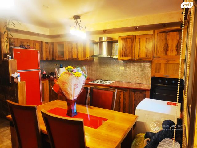 דירה, ירושלים, עכו