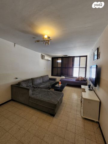 קדושי קהילת מזריץ' 