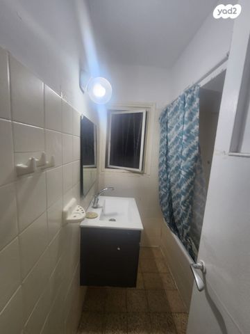 דירה, שבזי, משכנות, רמלה