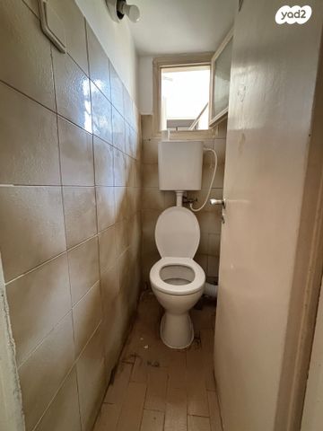 דירה, אלוף שמחוני 4, הפועל המזרחי ג', שיכון ג', בני ברק