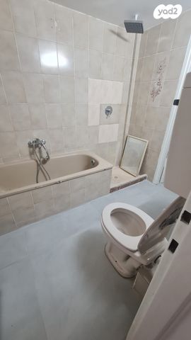 דירה, הרצל, מרכז העיר, קרית אתא