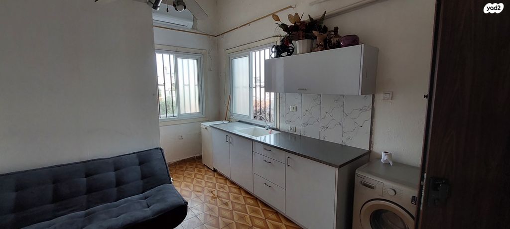 דירה, מכללת תל אביב יפו, דקר, תל אביב יפו