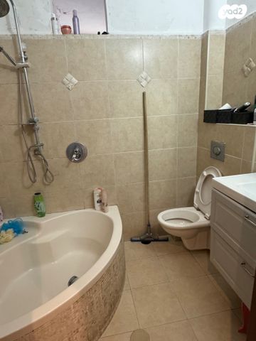 דירה, המערכה, יד אליהו, תל אביב יפו