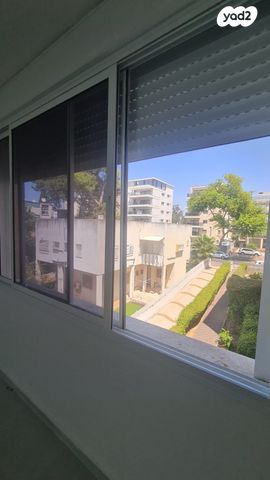 דירה, הרצל, מרכז העיר, קרית אתא