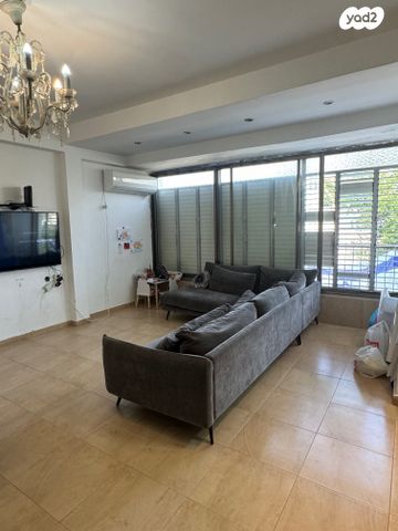 דירה, המערכה, יד אליהו, תל אביב יפו