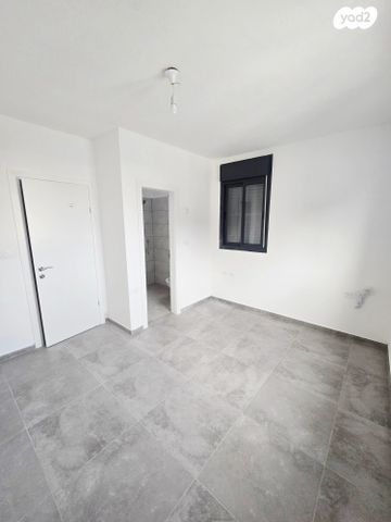 דירת גן, שרה אהרונסון, מורשת, מודיעין מכבים רעות