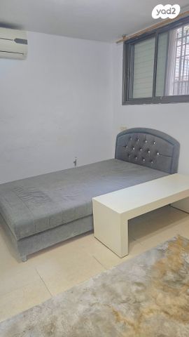 יחידת דיור, גבעת אוויה, יהוד מונוסון