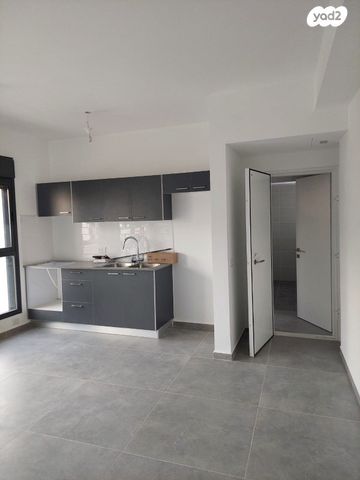 דירה, שדרות בן צבי, נחלאות, שערי חסד, ירושלים