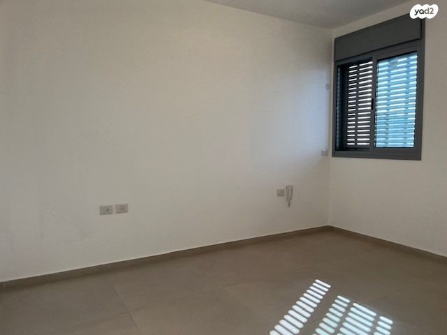 דירה, ש"י עגנון, שיכון רסקו, קרית אונו