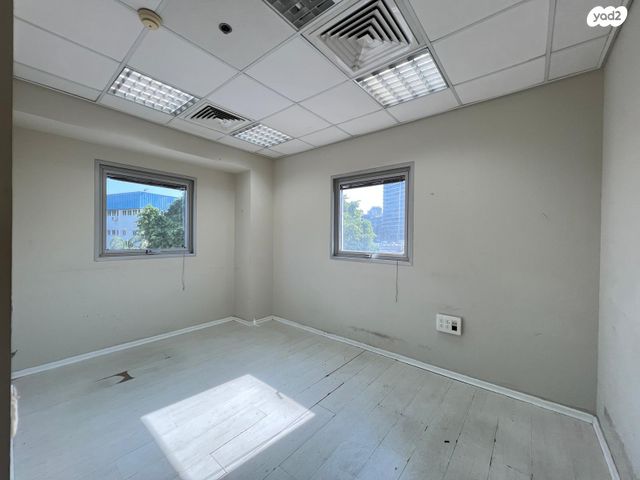 משרדים, גרניט 2, פארקטק פתח תקווה / אזור תעשייה קרית אריה, פתח תקווה