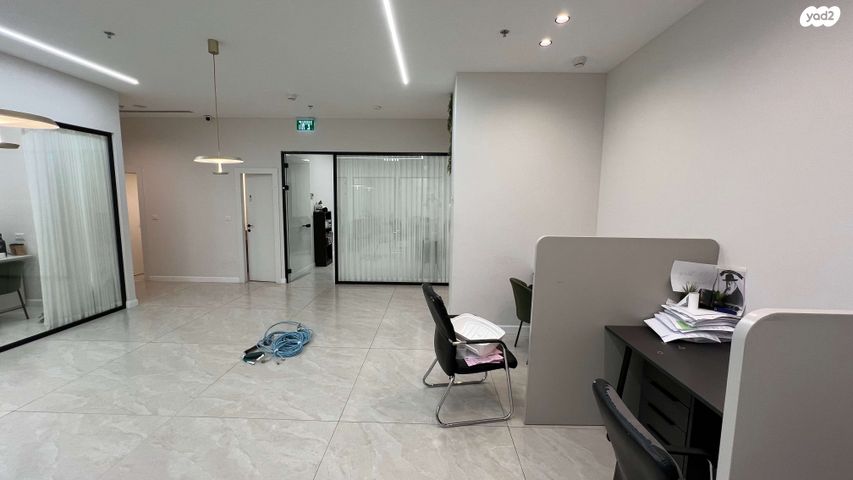 משרדים, המרפא, הר החוצבים, ירושלים