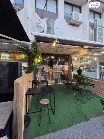 חנויות/ שטח מסחרי, הערבה, אורנית, אורנית