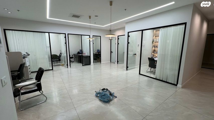 משרדים, המרפא, הר החוצבים, ירושלים