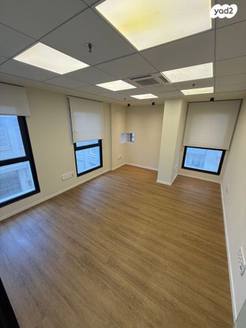 משרדים, רמת גן