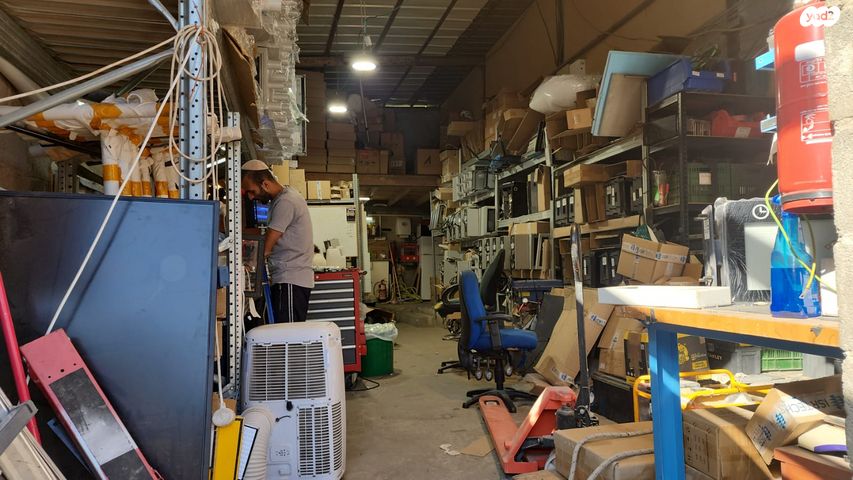 מחסנים, גבעת שאול, אזור תעשיה גבעת שאול, ירושלים