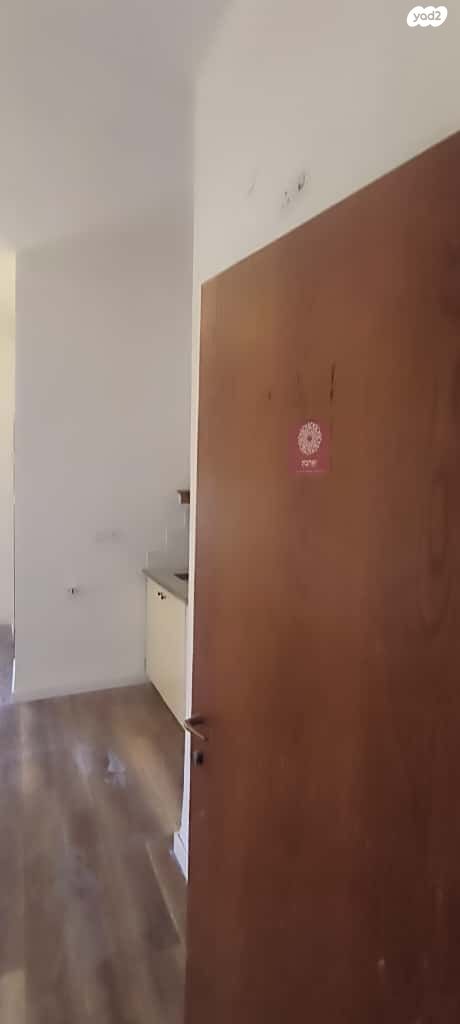 משרדים, בנימינה גבעת עדה