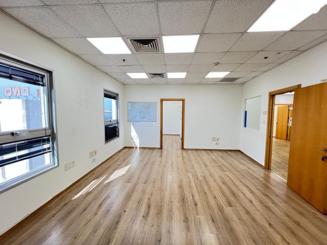 משרדים, גרניט 2, פארקטק פתח תקווה / אזור תעשייה קרית אריה, פתח תקווה