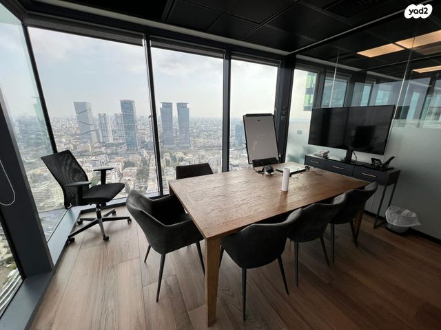 משרדים, הארבעה 28, תל אביב יפו