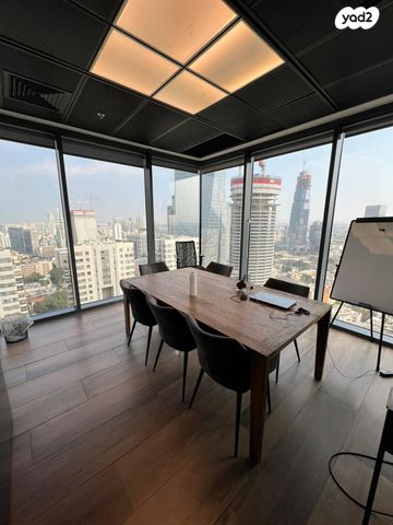 משרדים, הארבעה 28, תל אביב יפו