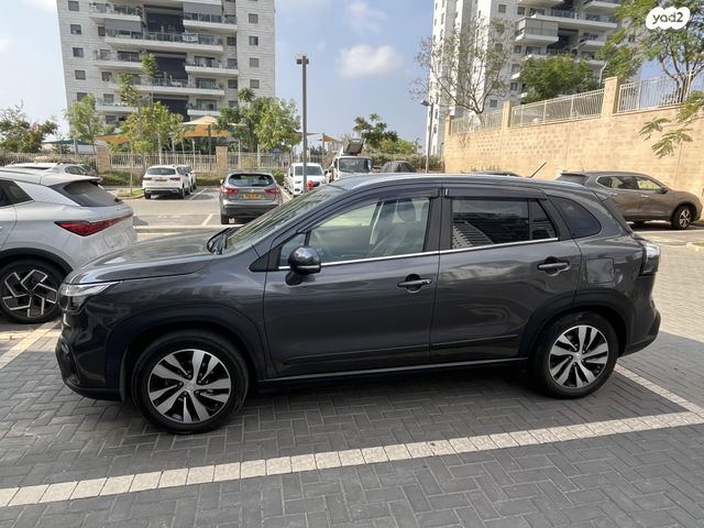 S-Cross 4X2 GLXV היברידי אוט׳ האצ'בק 1.4 (129 כ״ס)