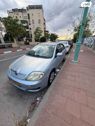 מודעת רכב טויוטה קורולה