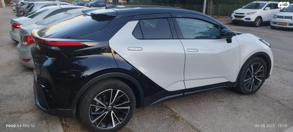 טויוטה C-HR