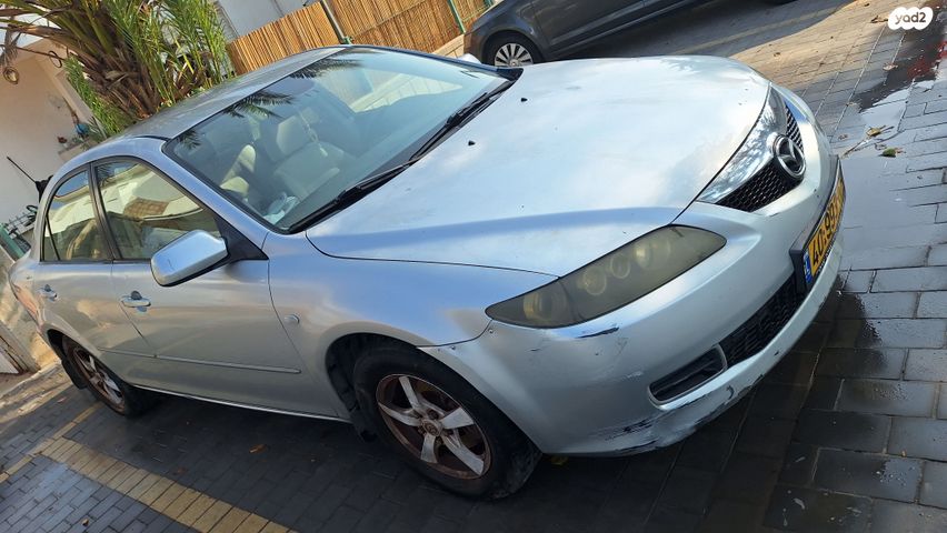 מודעת רכב מאזדה 6