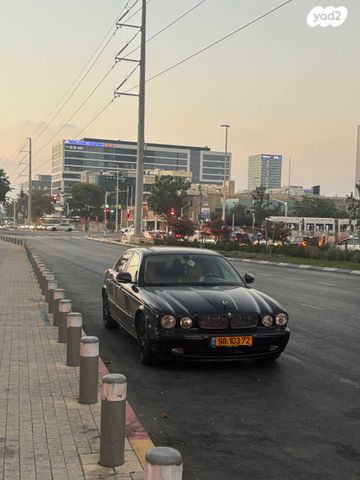 מודעת רכב יגואר XJ