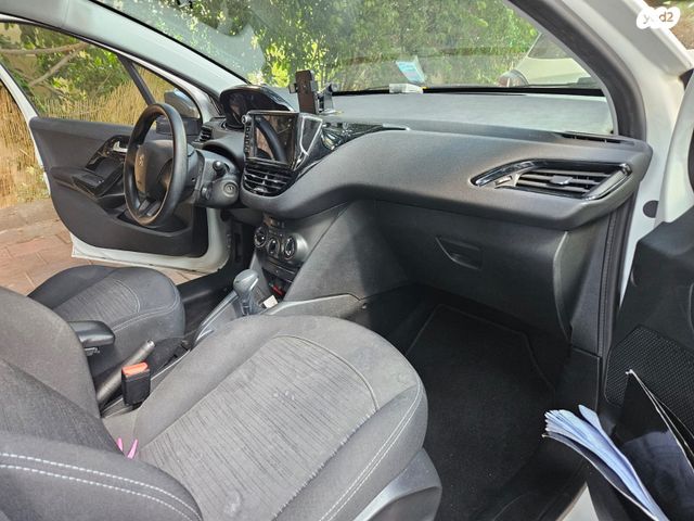 מודעת רכב פיג'ו 208