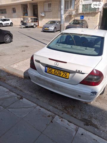 מודעת רכב מרצדס-בנץ E-class