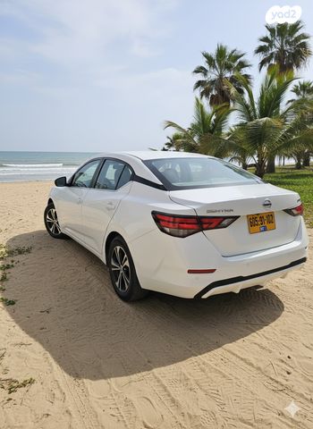 ניסאן סנטרה