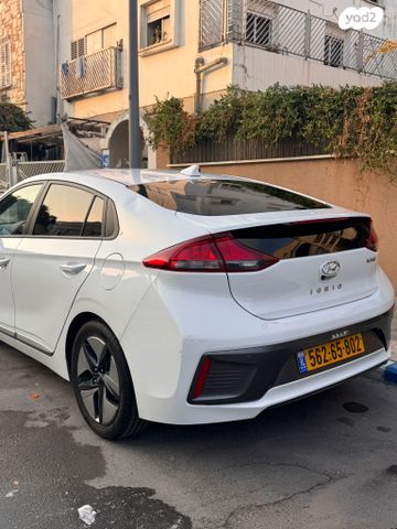 יונדאי איוניק