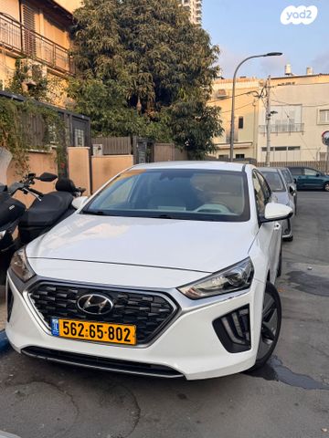 יונדאי איוניק