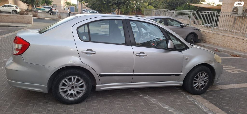 סוזוקי SX4