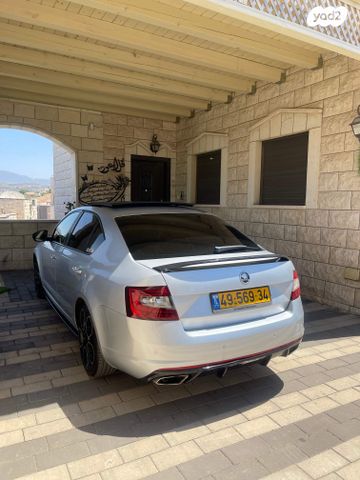 סקודה אוקטביה