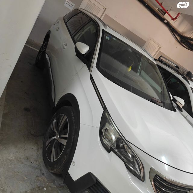 מודעת רכב פיג'ו 5008