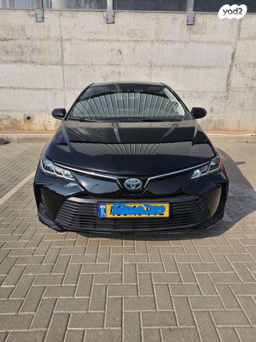 טויוטה קורולה