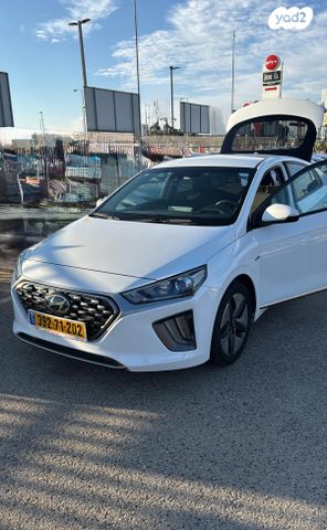 מודעת רכב יונדאי איוניק