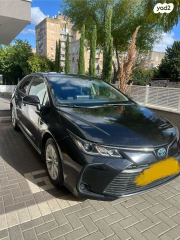 מודעת רכב טויוטה קורולה