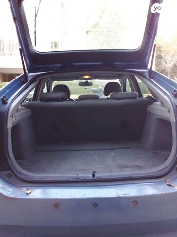 טויוטה פריוס