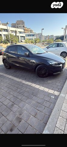 מודעת רכב מאזדה 2