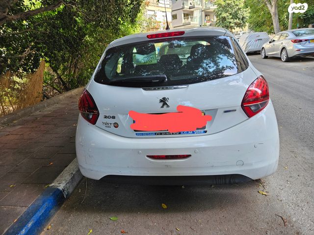 פיג'ו 208