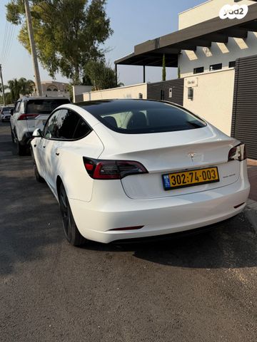 טסלה מודל 3