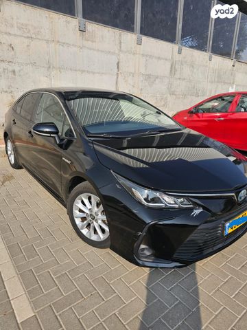 טויוטה קורולה