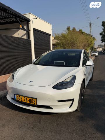 טסלה מודל 3