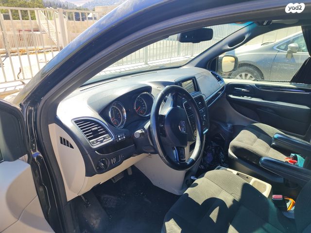 דודג' קראוון