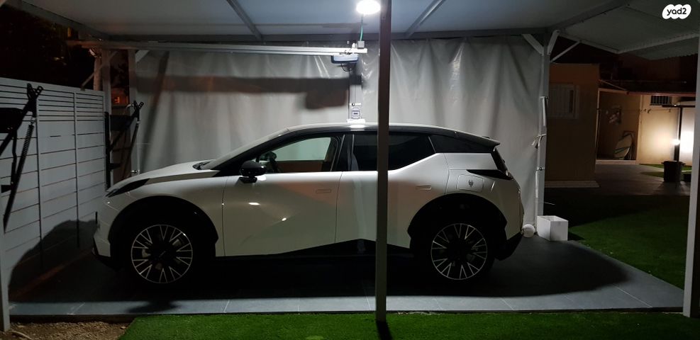 מודעת רכב זיקר X