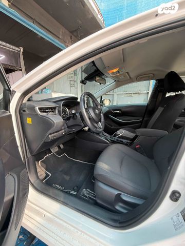 מודעת רכב טויוטה קורולה